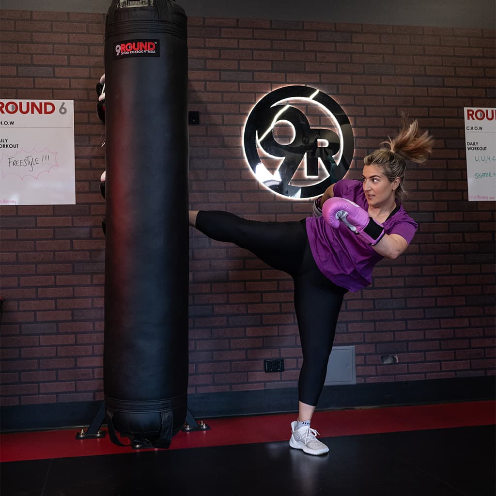 9Round image 6